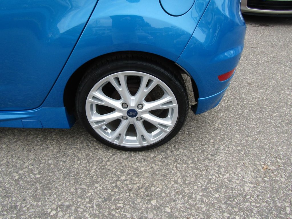 Used Ford Fiesta 2015 for sale - 77991423: Photo 38