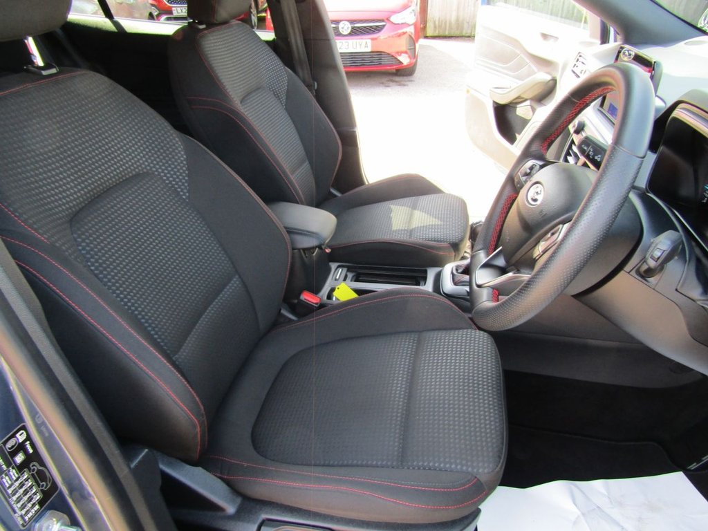Used Ford Focus 2022 for sale - 78167632: Photo 15