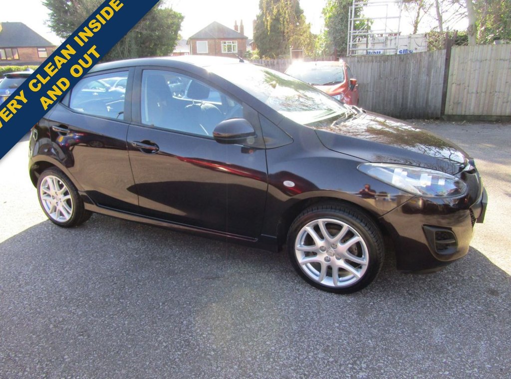 Used Mazda Mazda2 2011 for sale - 77920143: Photo 3