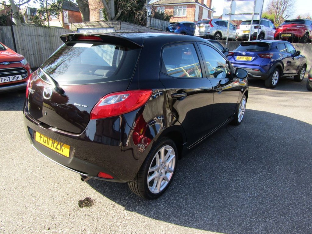Used Mazda Mazda2 2011 for sale - 77920143: Photo 6