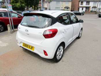 Used Hyundai i10 2020 for sale - 74947516: Photo