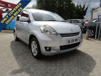 Daihatsu - Sirion
