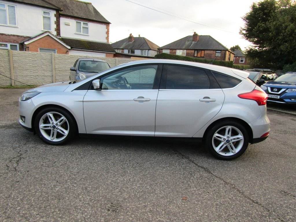 Used Ford Focus 2017 for sale - 76632400: Photo 9