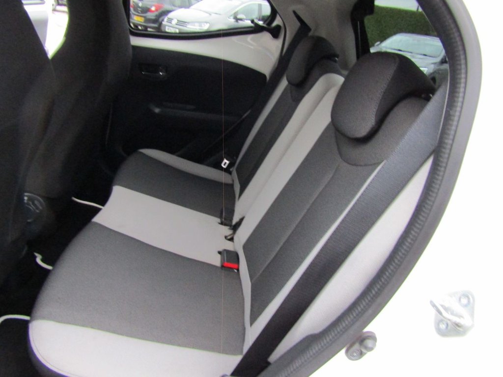 Used Toyota AYGO 2016 for sale - 76768455: Photo 16