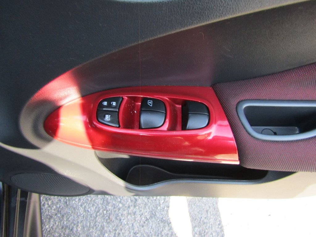 Used Nissan Juke 2013 for sale - 77953104: Photo 15