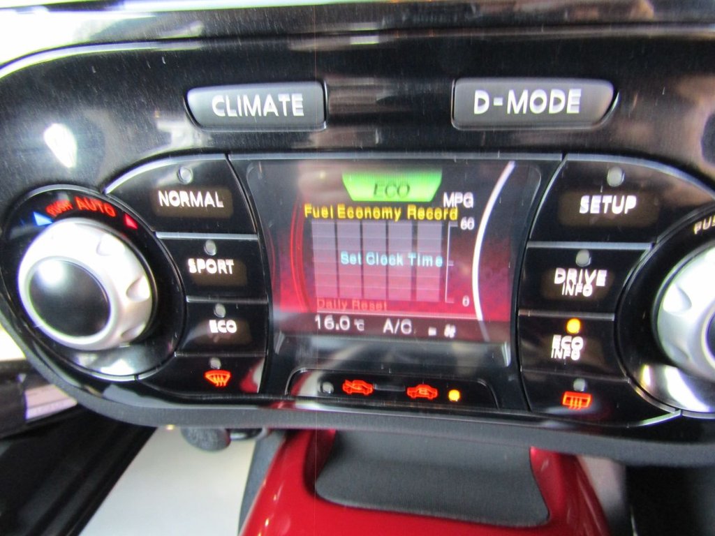 Used Nissan Juke 2013 for sale - 77953104: Photo 29