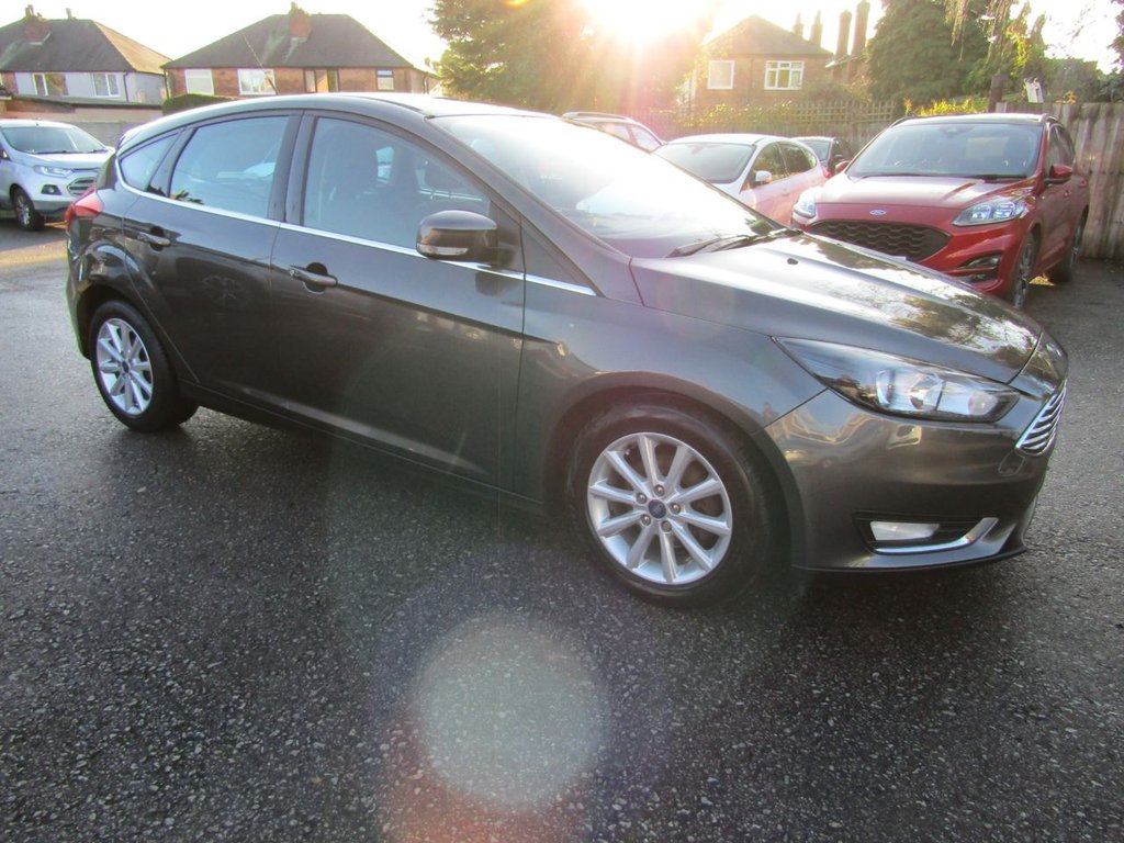 Used Ford Focus 2015 for sale - 76797880: Photo 3