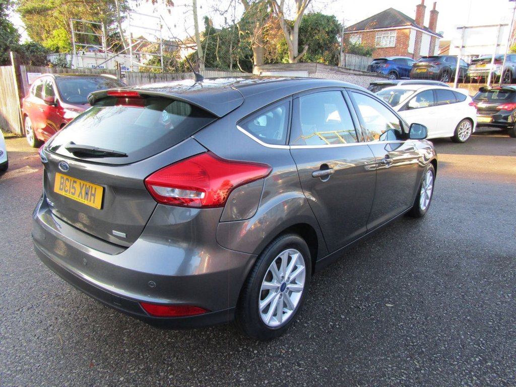 Used Ford Focus 2015 for sale - 76797880: Photo 6