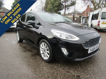 Used Ford Fiesta 2018 for sale - 77437003: Photo