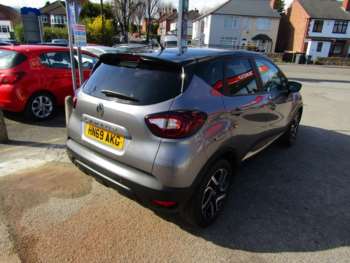 Used Renault Captur 2019 for sale - 74169642: Photo