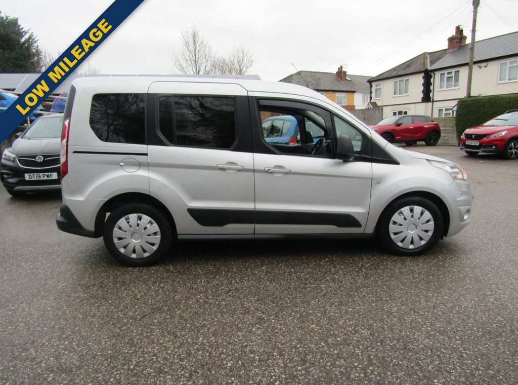 Used Ford Tourneo Connect 2014 for sale - 77499205: Photo 4