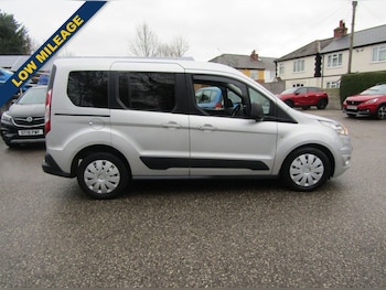 Used Ford Tourneo Connect 2014 for sale - 77499205: Photo