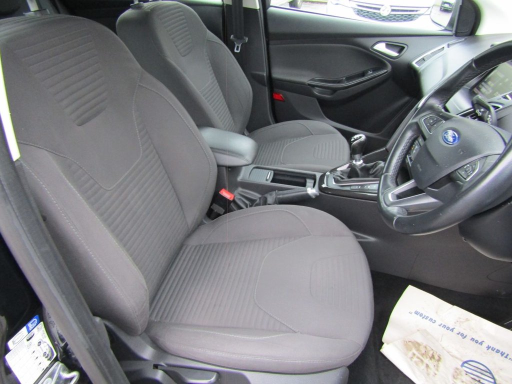 Used Ford Focus 2015 for sale - 77507805: Photo 12