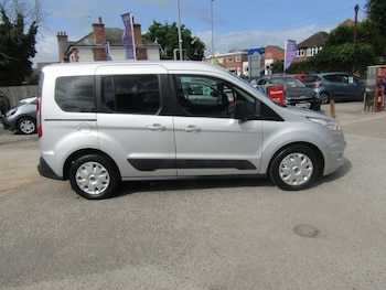Used Ford Tourneo Connect 2014 for sale - 75487529: Photo