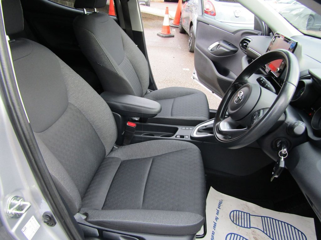 Used Toyota Yaris 2022 for sale - 76323554: Photo 15