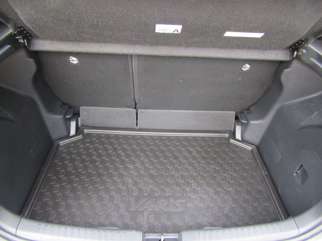 Used Toyota Yaris 2022 for sale - 76323554: Photo 17
