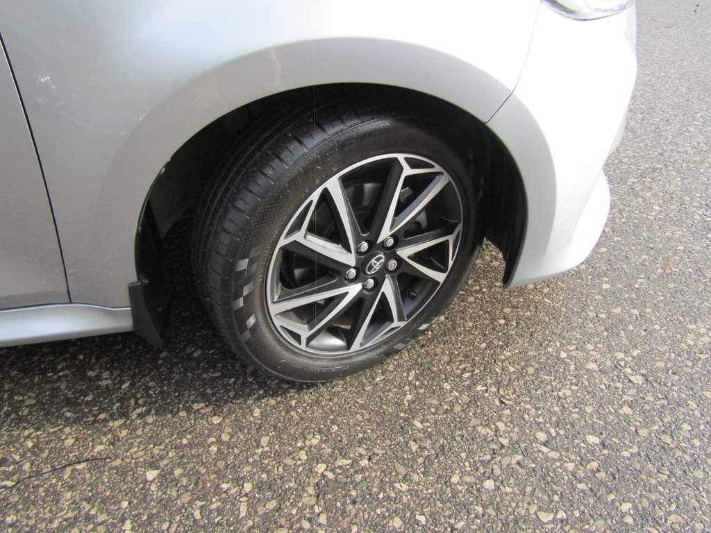 Used Toyota Yaris 2022 for sale - 76323554: Photo 33