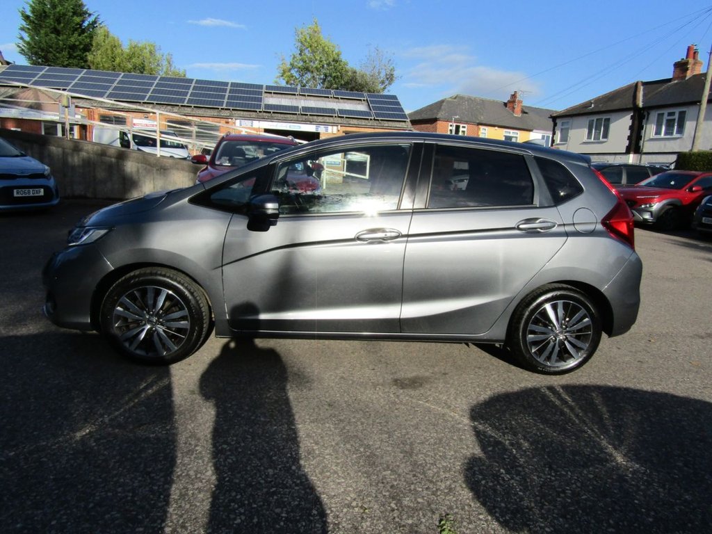 Used Honda Jazz 2018 for sale - 76185431: Photo 10