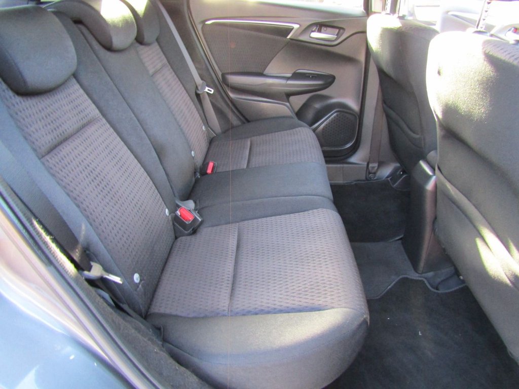 Used Honda Jazz 2018 for sale - 76185431: Photo 16