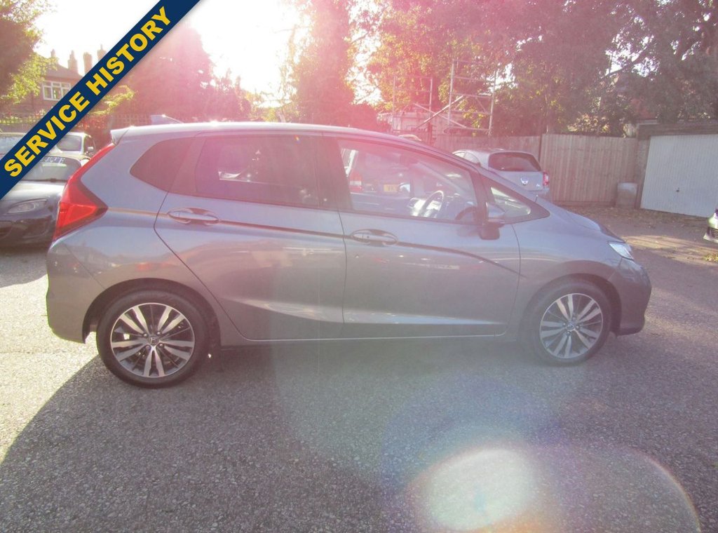 Used Honda Jazz 2018 for sale - 76185431: Photo 4