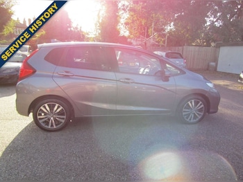 Used Honda Jazz 2018 for sale - 76185431: Photo 4