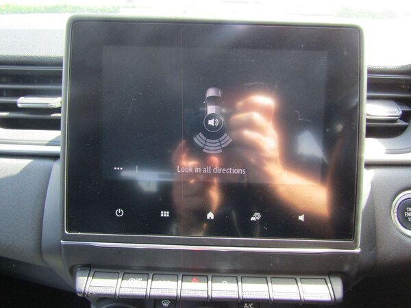 Used Renault Captur 2022 for sale - 74494392: Photo 21