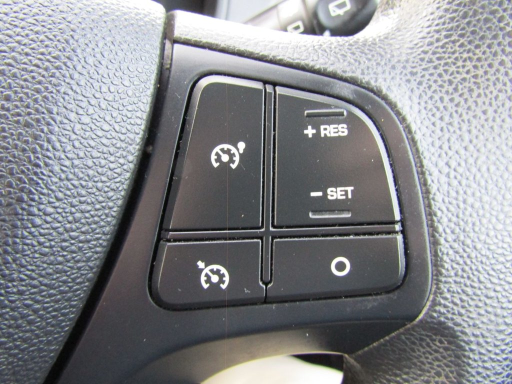 Used Hyundai i10 2018 for sale - 77583754: Photo 28