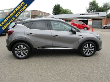 Used Renault Captur 2020 for sale - 79539003: Photo