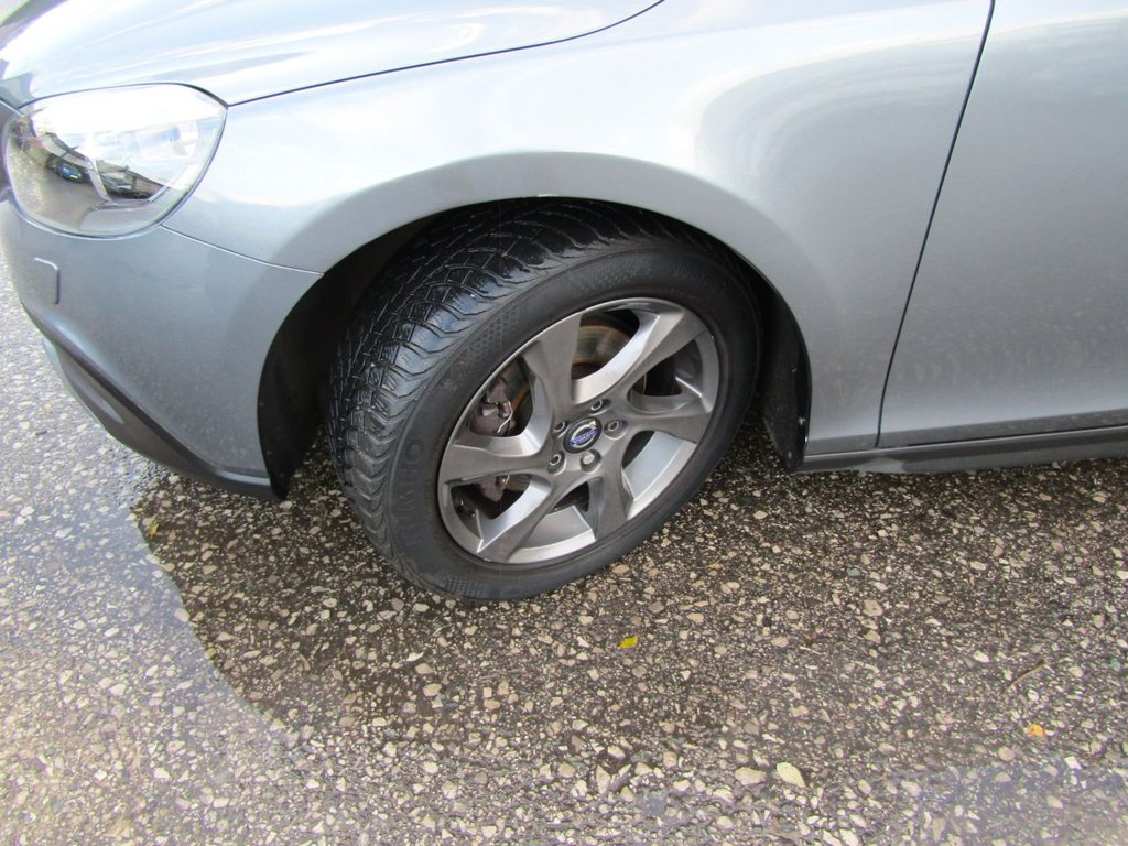 Used Volvo V40 2015 for sale - 76751214: Photo 34