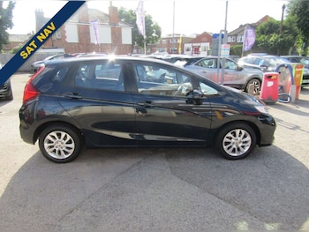 Used Honda Jazz 2019 for sale - 75383880: Photo