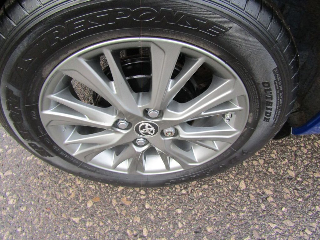 Used Toyota Yaris 2017 for sale - 76496455: Photo 11