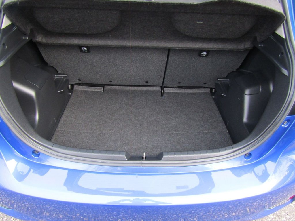 Used Toyota Yaris 2017 for sale - 76496455: Photo 16