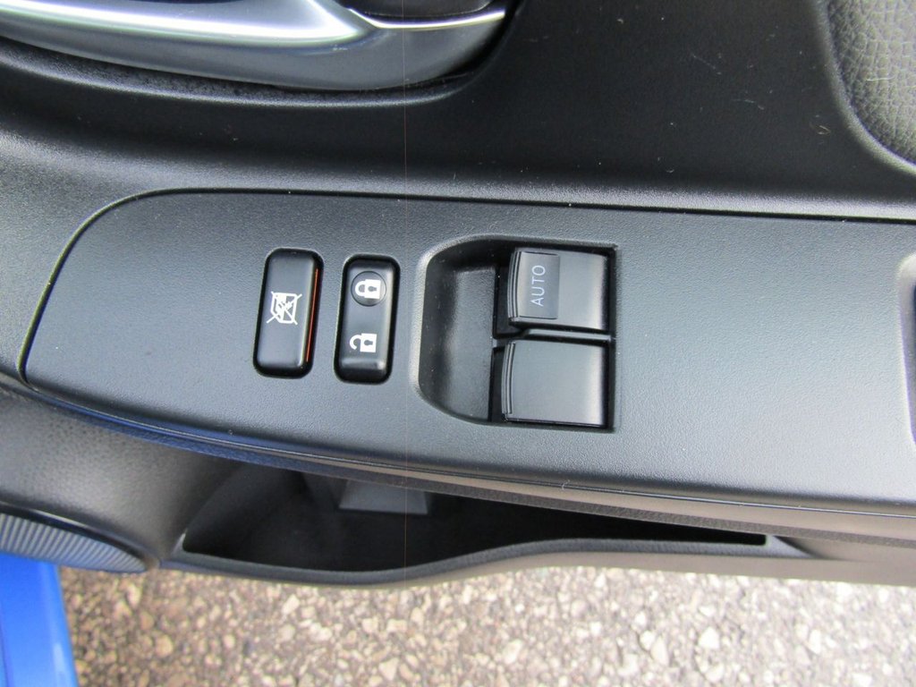 Used Toyota Yaris 2017 for sale - 76496455: Photo 19