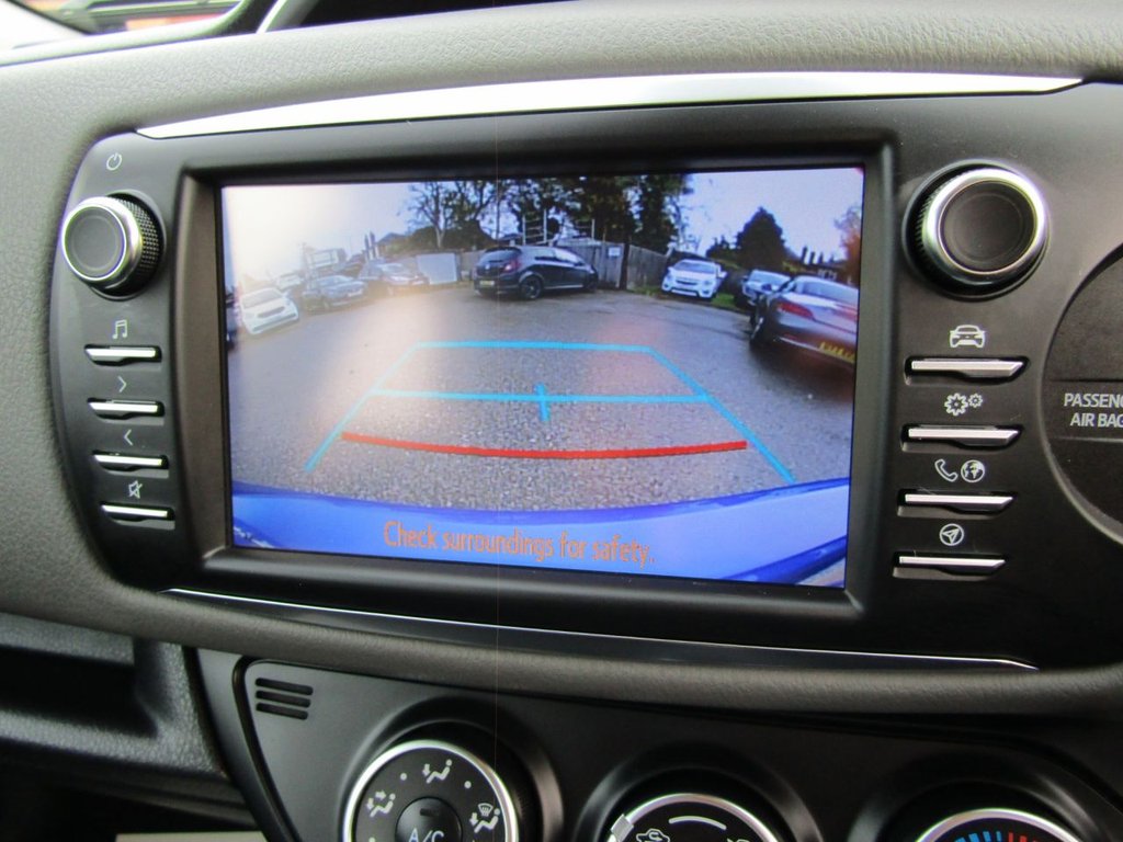 Used Toyota Yaris 2017 for sale - 76496455: Photo 24