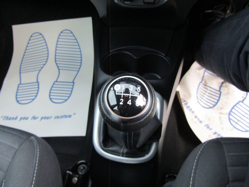 Used Toyota Yaris 2017 for sale - 76496455: Photo 28