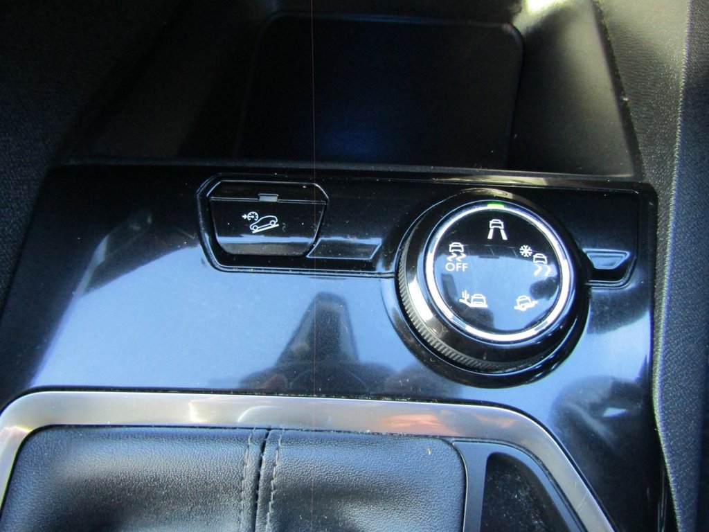 Used Peugeot 3008 2017 for sale - 77313684: Photo 25