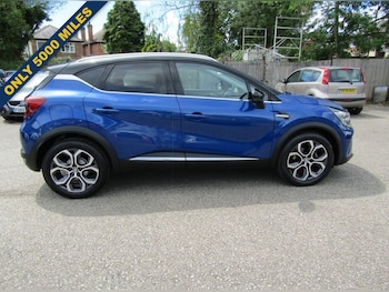 Used Renault Captur 2023 for sale - 78781169: Photo