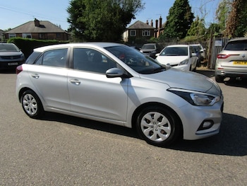 Used Hyundai i20 2019 for sale - 79409069: Photo