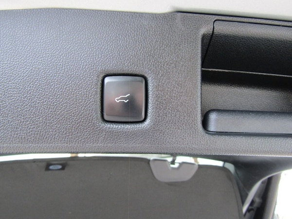 Used Ford Kuga 2022 for sale - 75264070: Photo 19