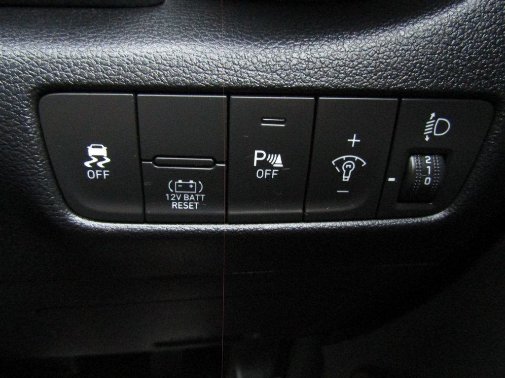 Used Hyundai KONA 2022 for sale - 77188784: Photo 35