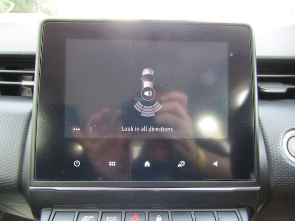 Used Renault Clio 2021 for sale - 75573479: Photo 32