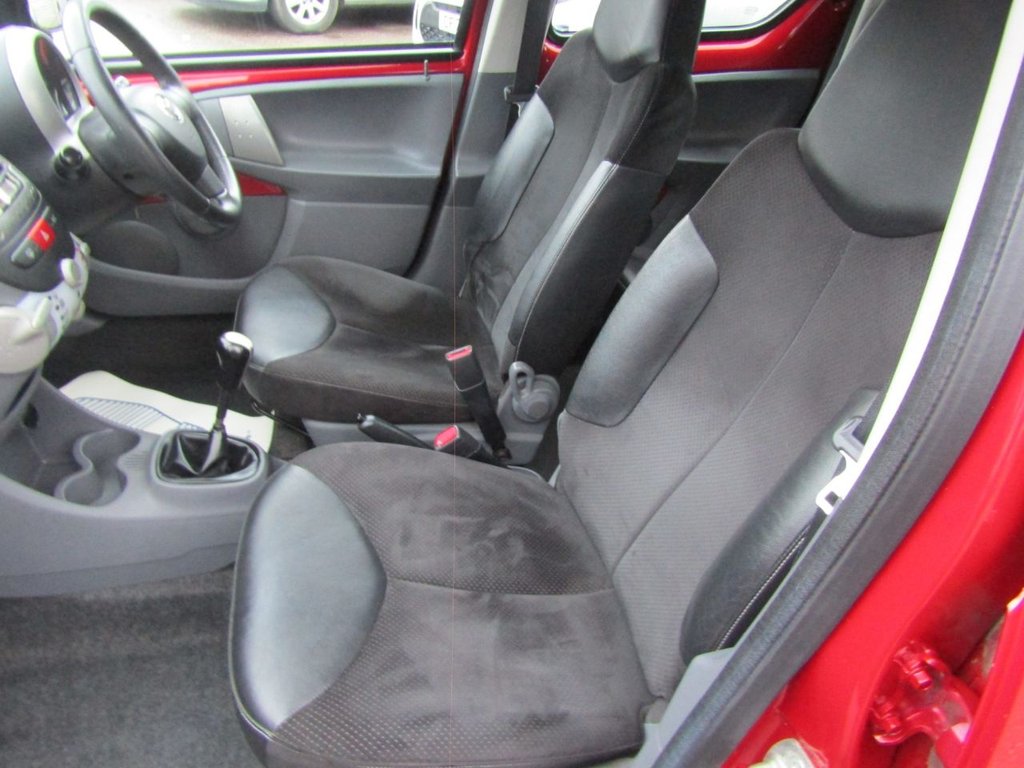Used Toyota AYGO 2011 for sale - 77437025: Photo 12
