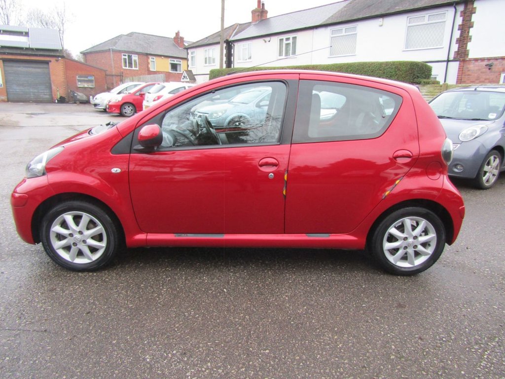 Used Toyota AYGO 2011 for sale - 77437025: Photo 9