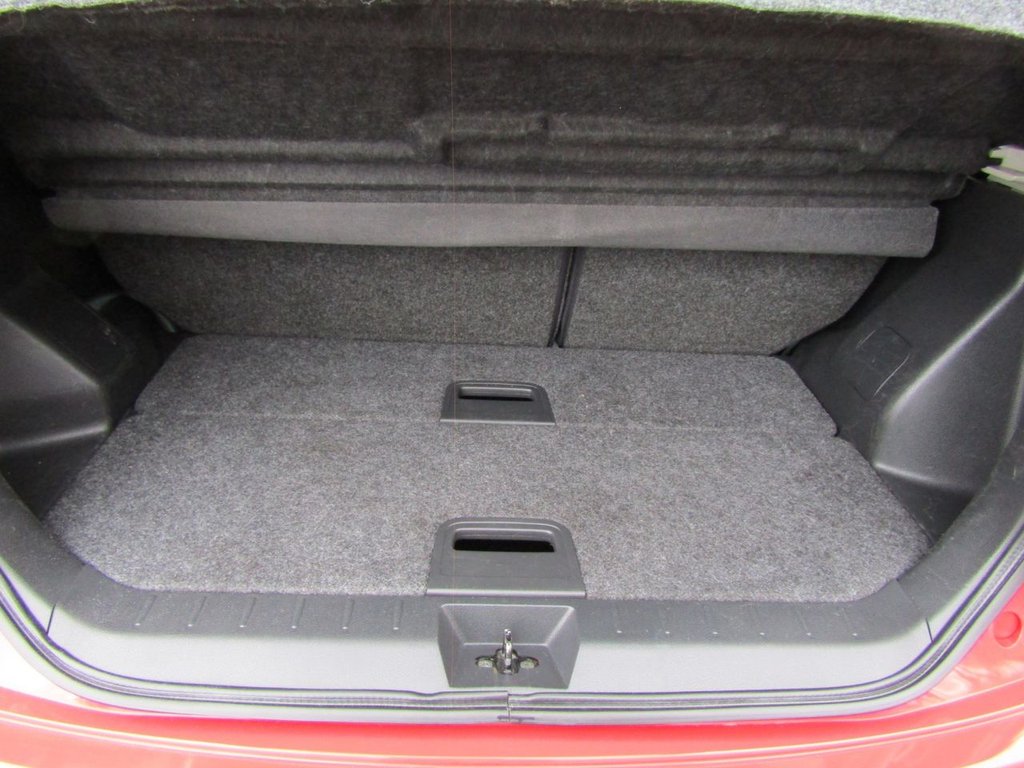 Used Nissan Note 2012 for sale - 76470311: Photo 19