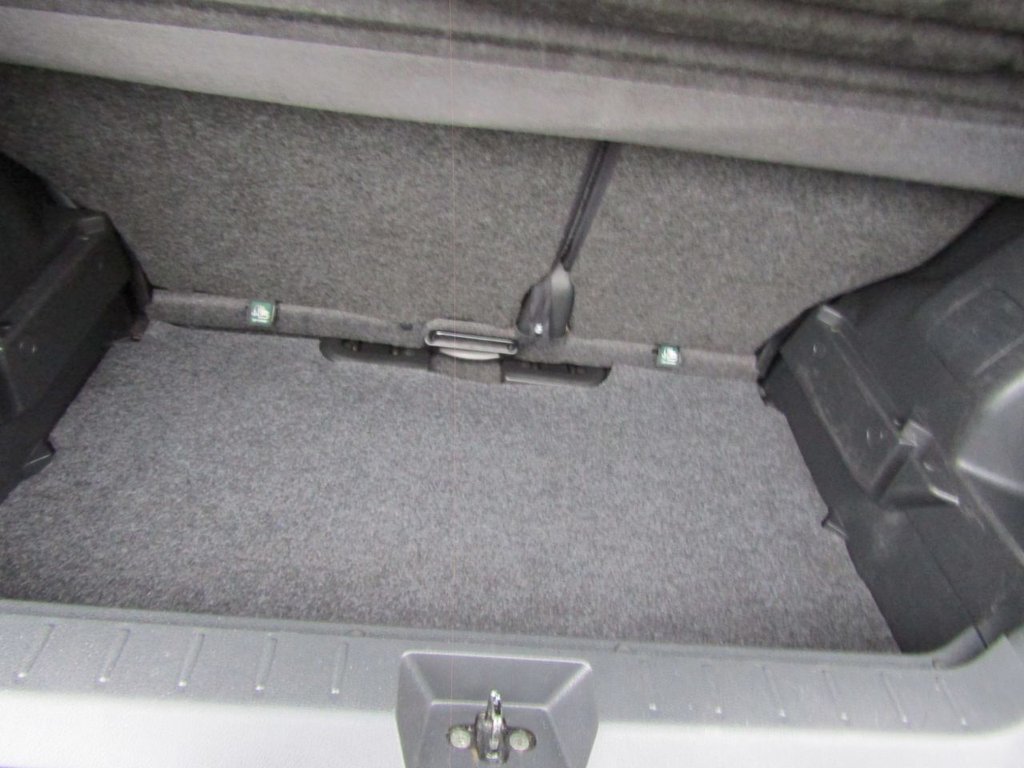 Used Nissan Note 2012 for sale - 76470311: Photo 20