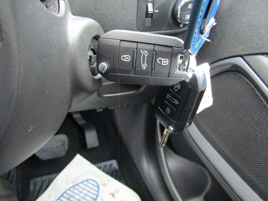 Used Vauxhall Crossland 2021 for sale - 77263370: Photo 32