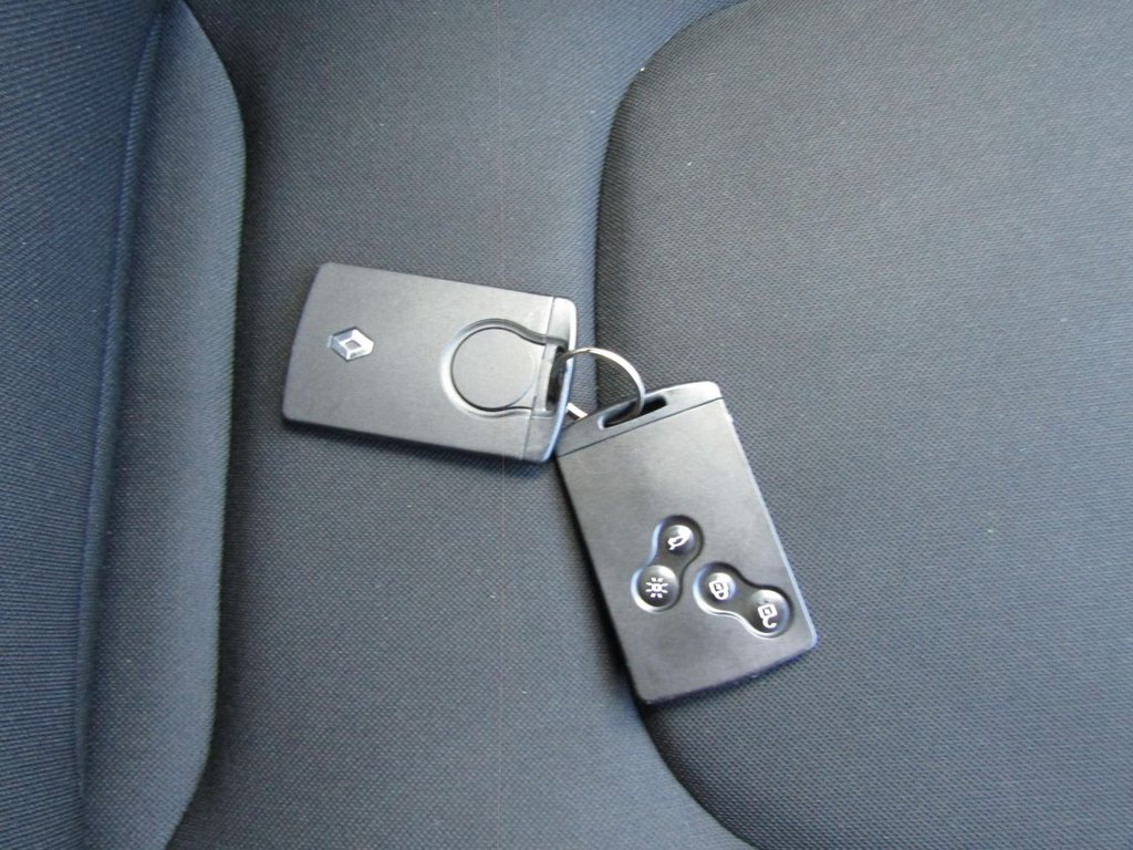 Used Renault Captur 2018 for sale - 78017856: Photo 25