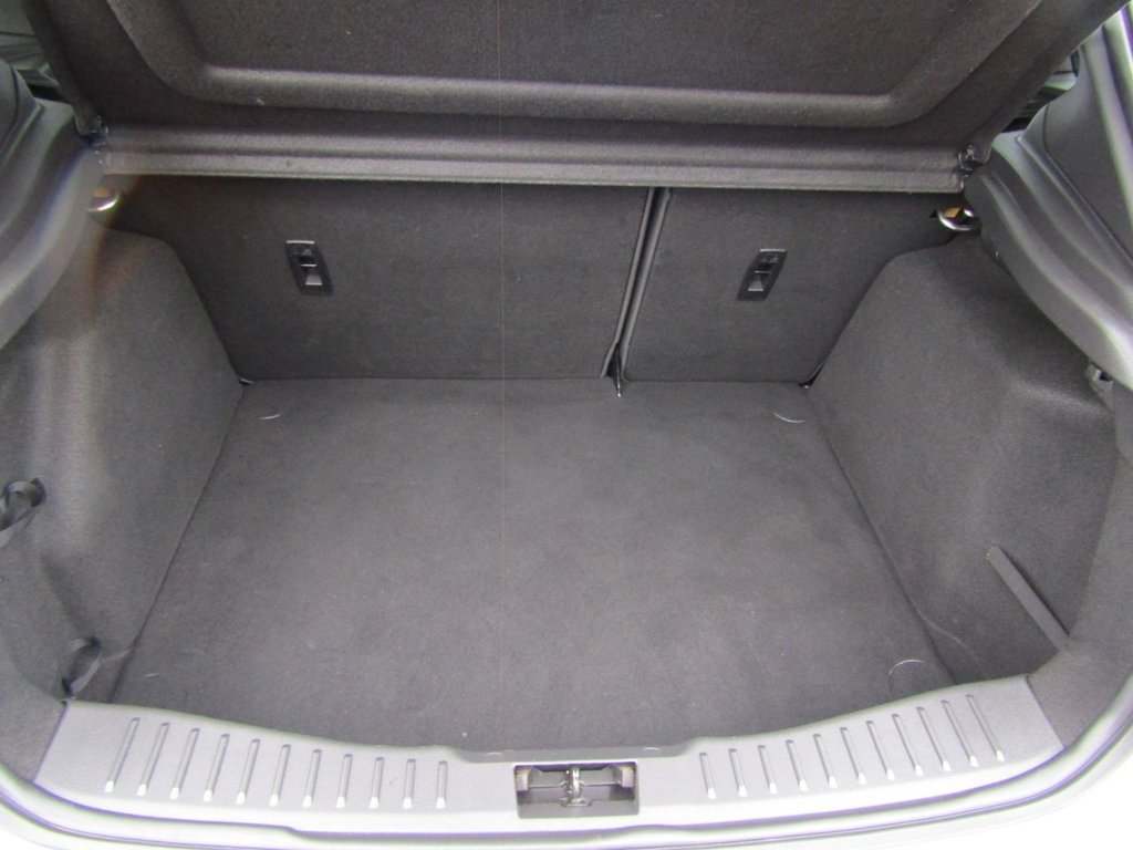 Used Ford Focus 2017 for sale - 76792336: Photo 17