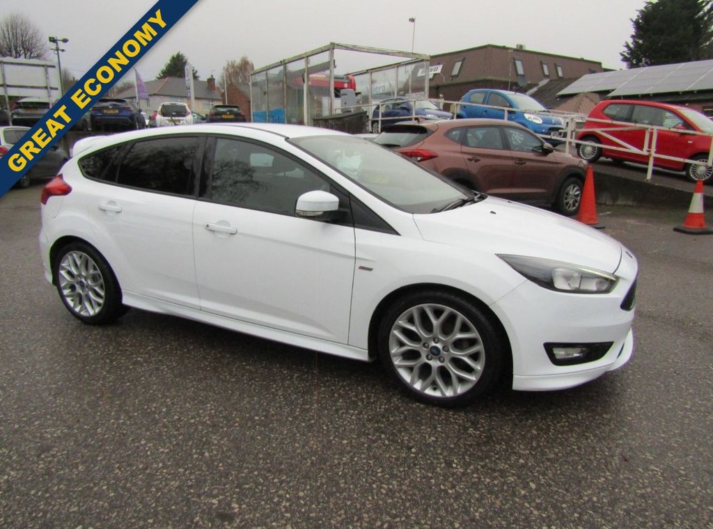 Used Ford Focus 2017 for sale - 76792336: Photo 3