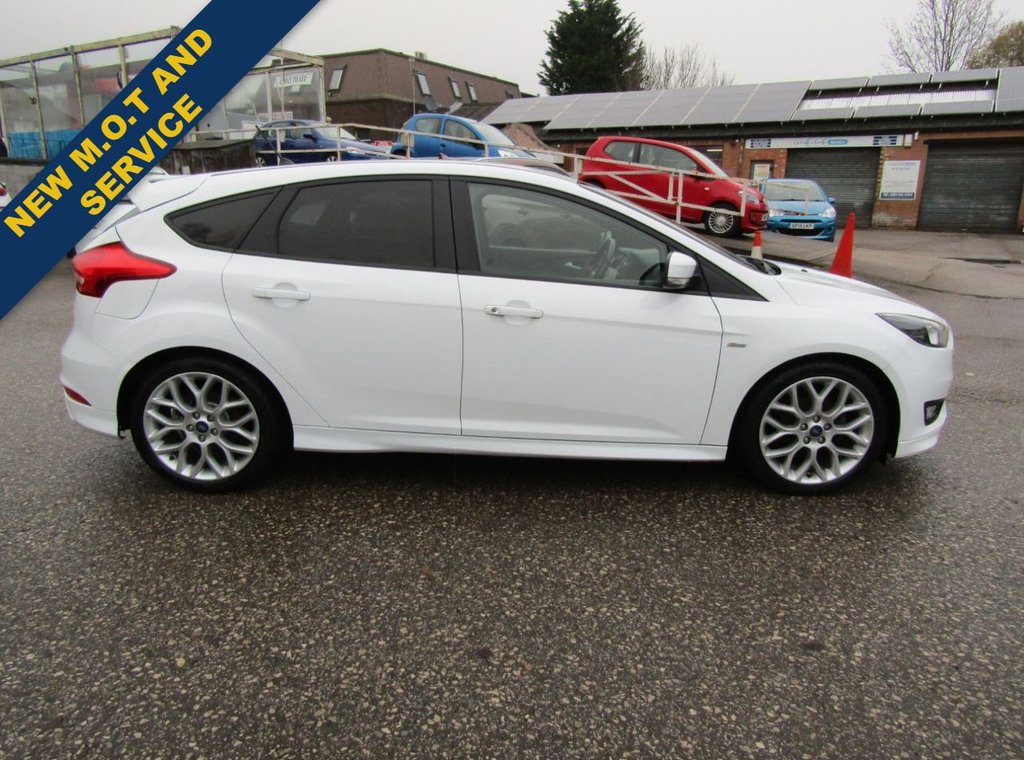 Used Ford Focus 2017 for sale - 76792336: Photo 4